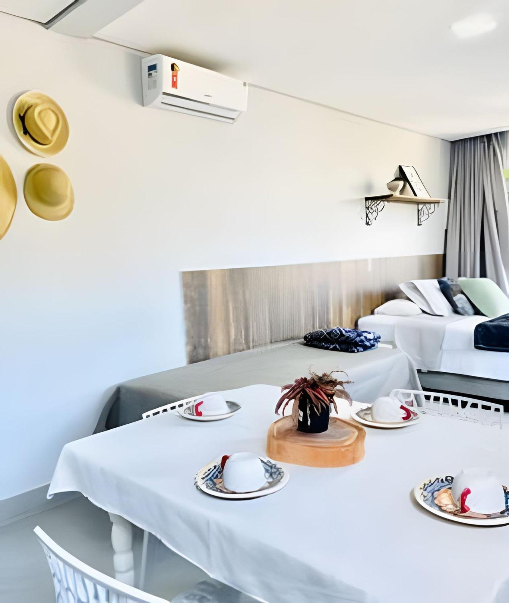 Studio Novo 200M Da Praia De Бомбиньяс Экстерьер фото